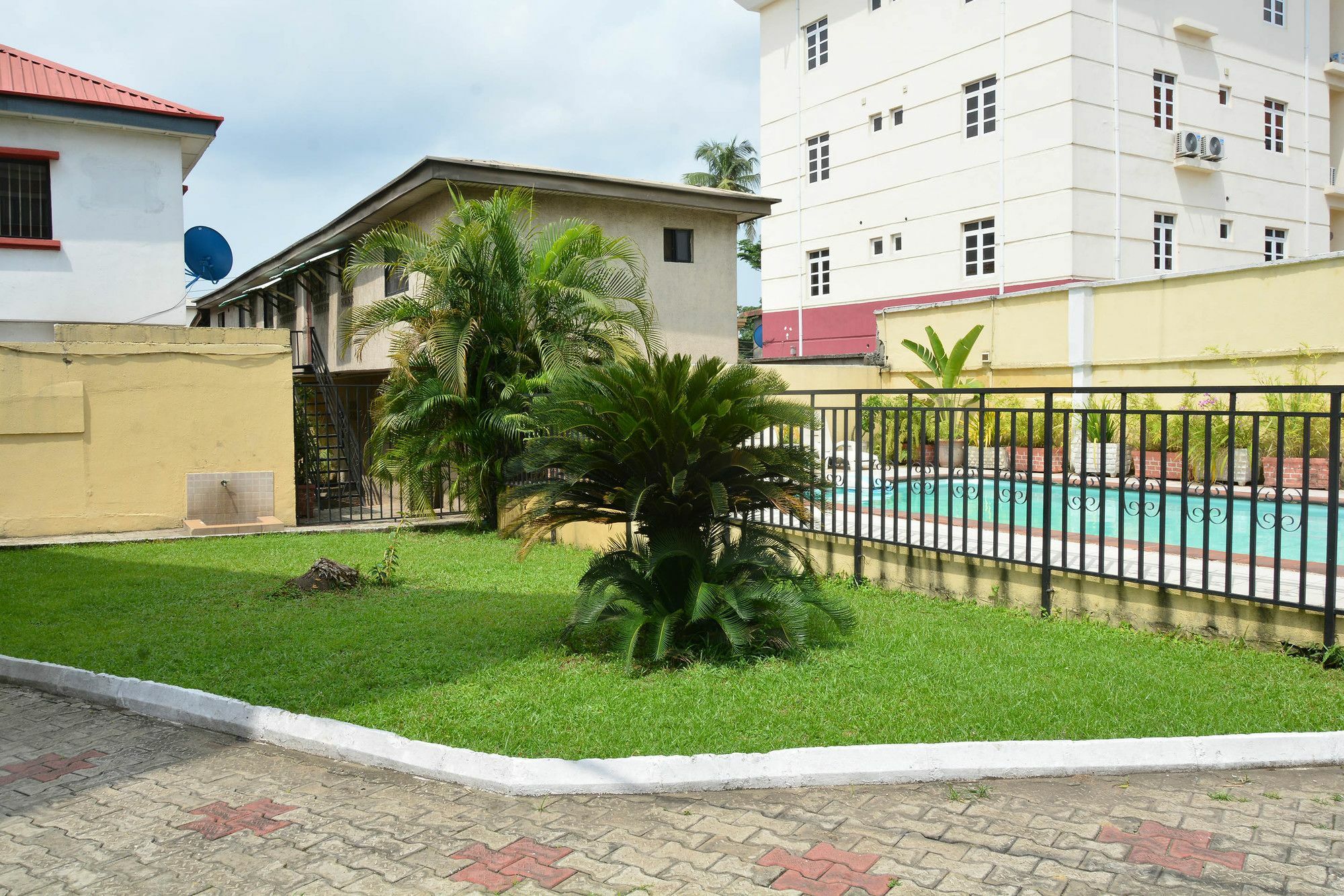 Hotel Flat 7 A And B Lagos Esterno foto